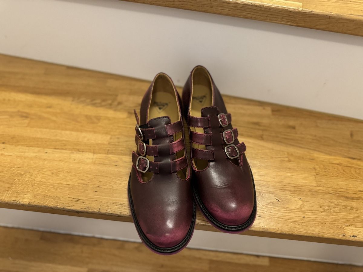 Damenschuhe: John Fluevog, Schnallenschuh, Grösse 39 – Neu (gemäss Beschreibung) aus Zürich von irisk12 2