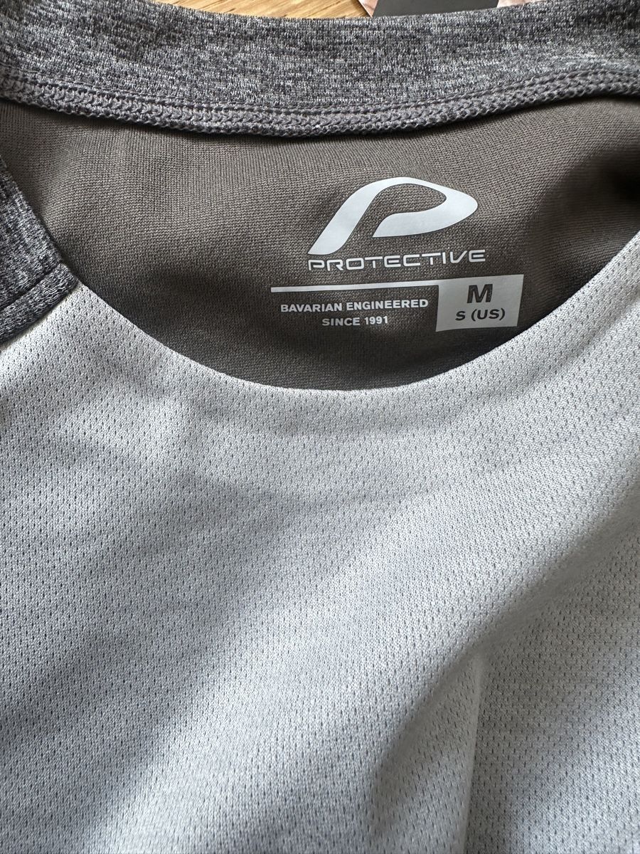 T-shirt: Protective P-Shade, Hr Bikeshort, anthrazit, M – Nuovo e nell'imballaggio originale da Neuchatel venduto da feta_ze 3