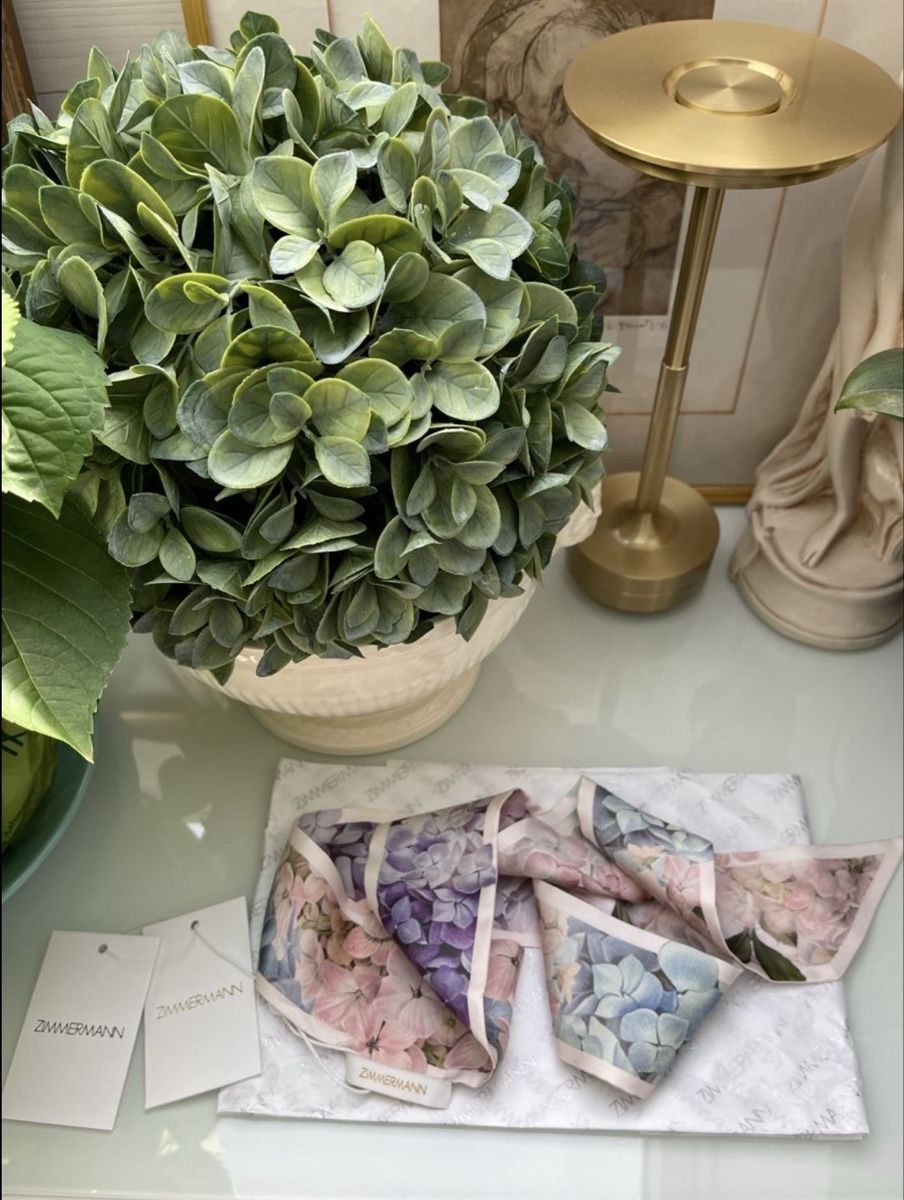 Foulard & Sciarpe: Zimmermann Seidentuch / Silk Ribbon Scarf Hydrangea NEU – Nuovo (secondo la descrizione) da Winkel venduto da Luxtime 2
