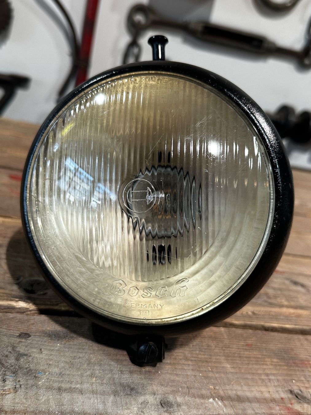 Bosch Fari: Oldtimer Bosch Motorradscheinwerfer ( Garage / Motorrad ) – Usato da Luzern venduto da Fracht-Design 2