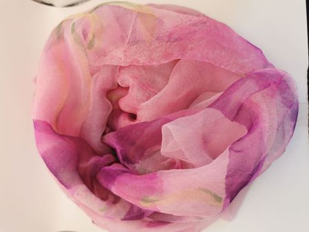 Leichter Sommer Schal aus 100% Seide, neu, zart rosa.