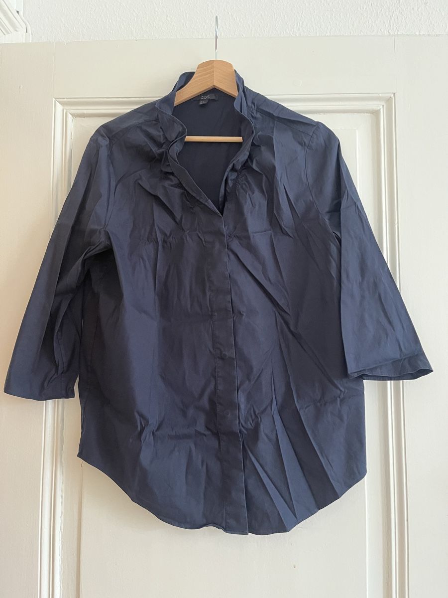 Cos Blusen: cos bluse navy – Neu (gemäss Beschreibung) aus Basel von cat_25m7