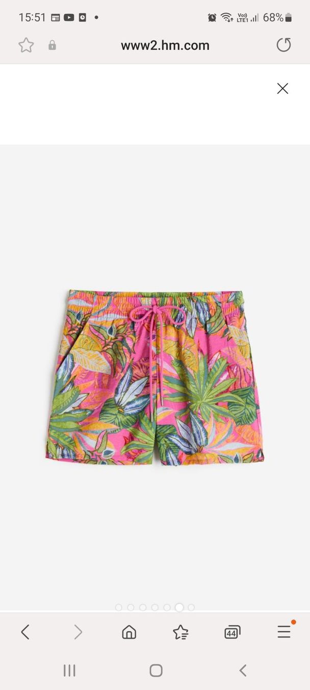 H&M Pantaloni: Pull-on Shorts H&M Gr XS – Nuovo e nell'imballaggio originale da Effretikon venduto da gonzzi