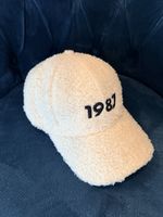 Cappellino Teddy Beige Ricamato "1987"