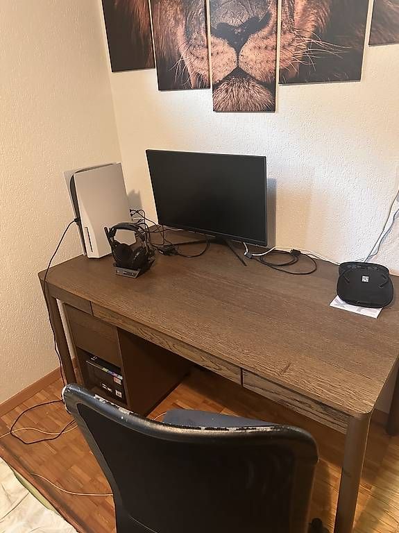 Scrivanie: Ikea Tonstad Schreibtisch Eichenfurnier – Usato da Langnau i. E. venduto da nay_gxp6 1