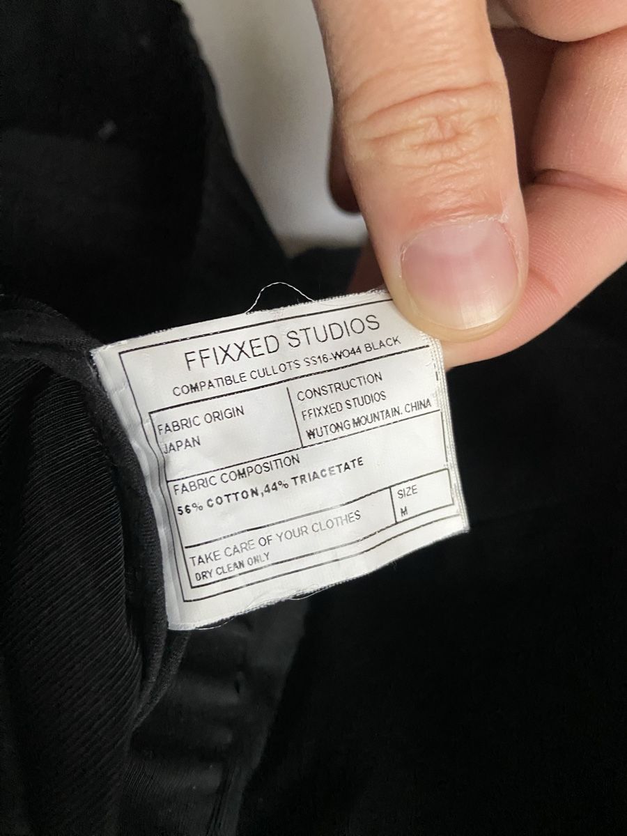 Pantaloni: Hose, Designer FFIXXED STUDIOS, Gr. M, Schwarz – Usato da Zürich venduto da Cilla 1
