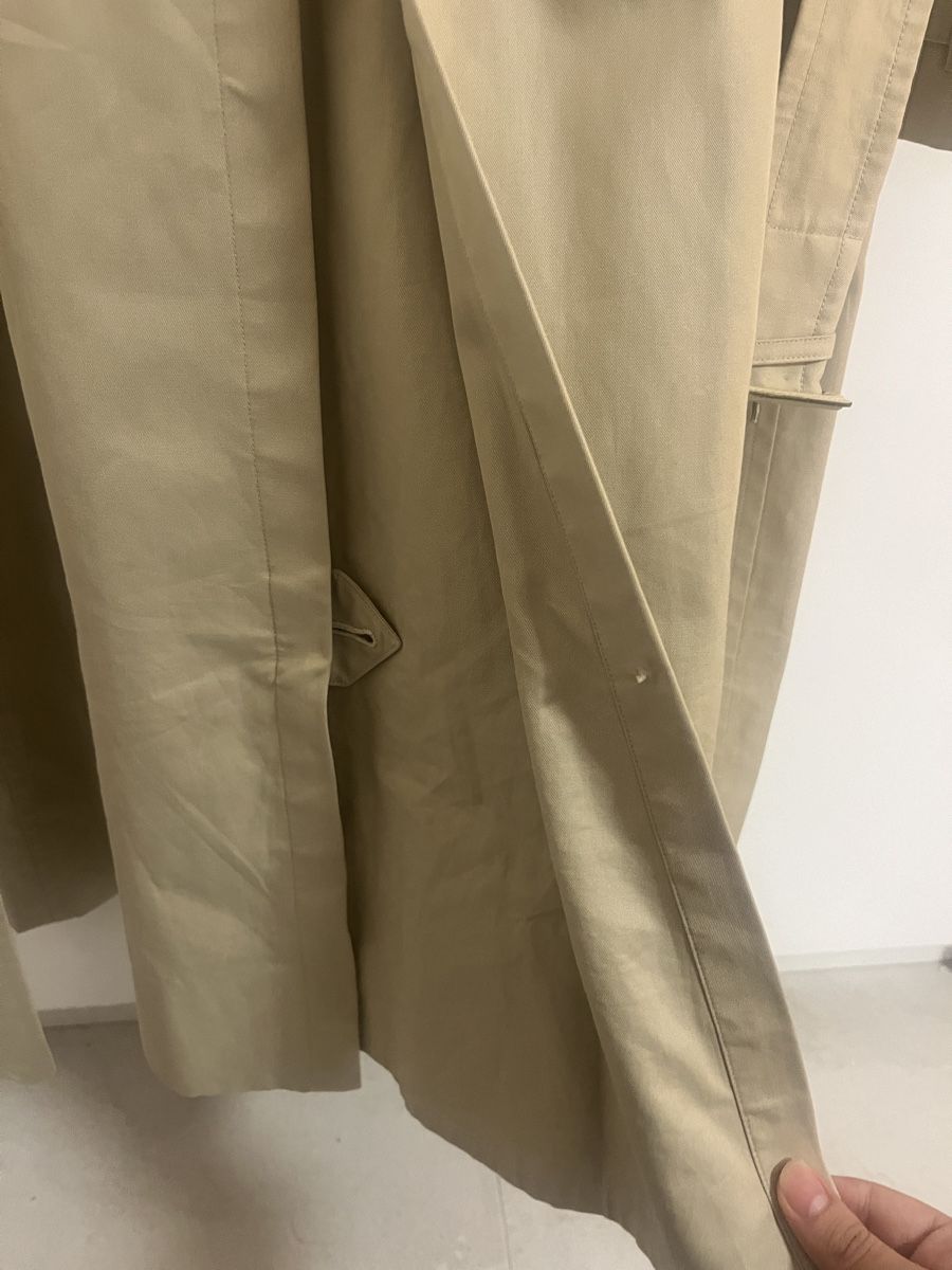 Cappotti: Burberry Trenchcoat – Usato da Grenchen venduto da cey_rg6z 4
