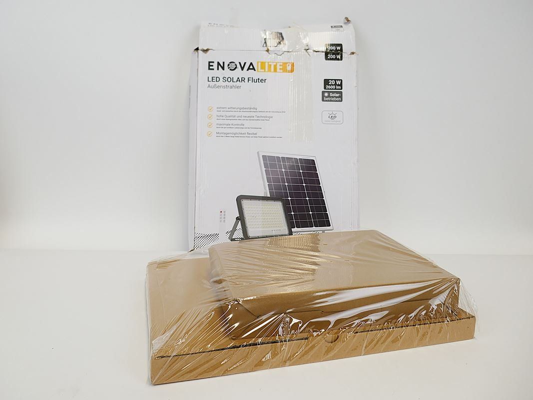 Lampen: LED Solar Aussenstrahler – Neu (gemäss Beschreibung) aus Urtenen-Schönbühl von Restwert_Schoenbuehl 7