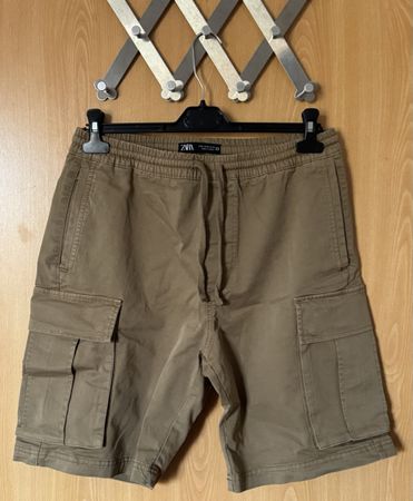 Zara Cargo Shorts, Gr. M - Top Zustand für Sommer!