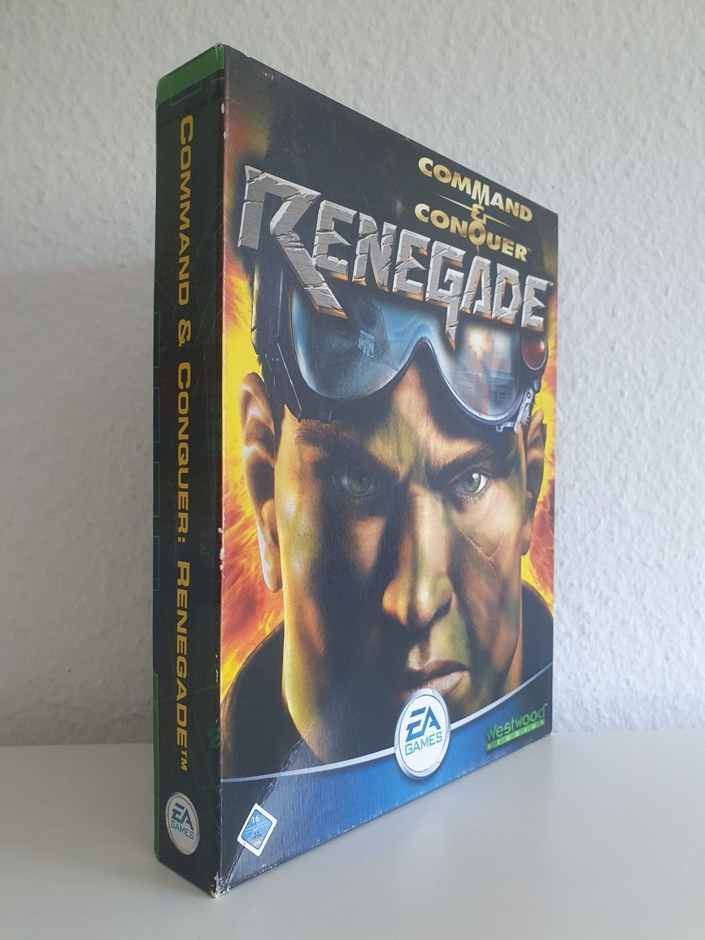 Jeux: PC Game Command & Conquer: Renegade (2002) Big Box – D'occasion à Greifensee par perfectioN88
