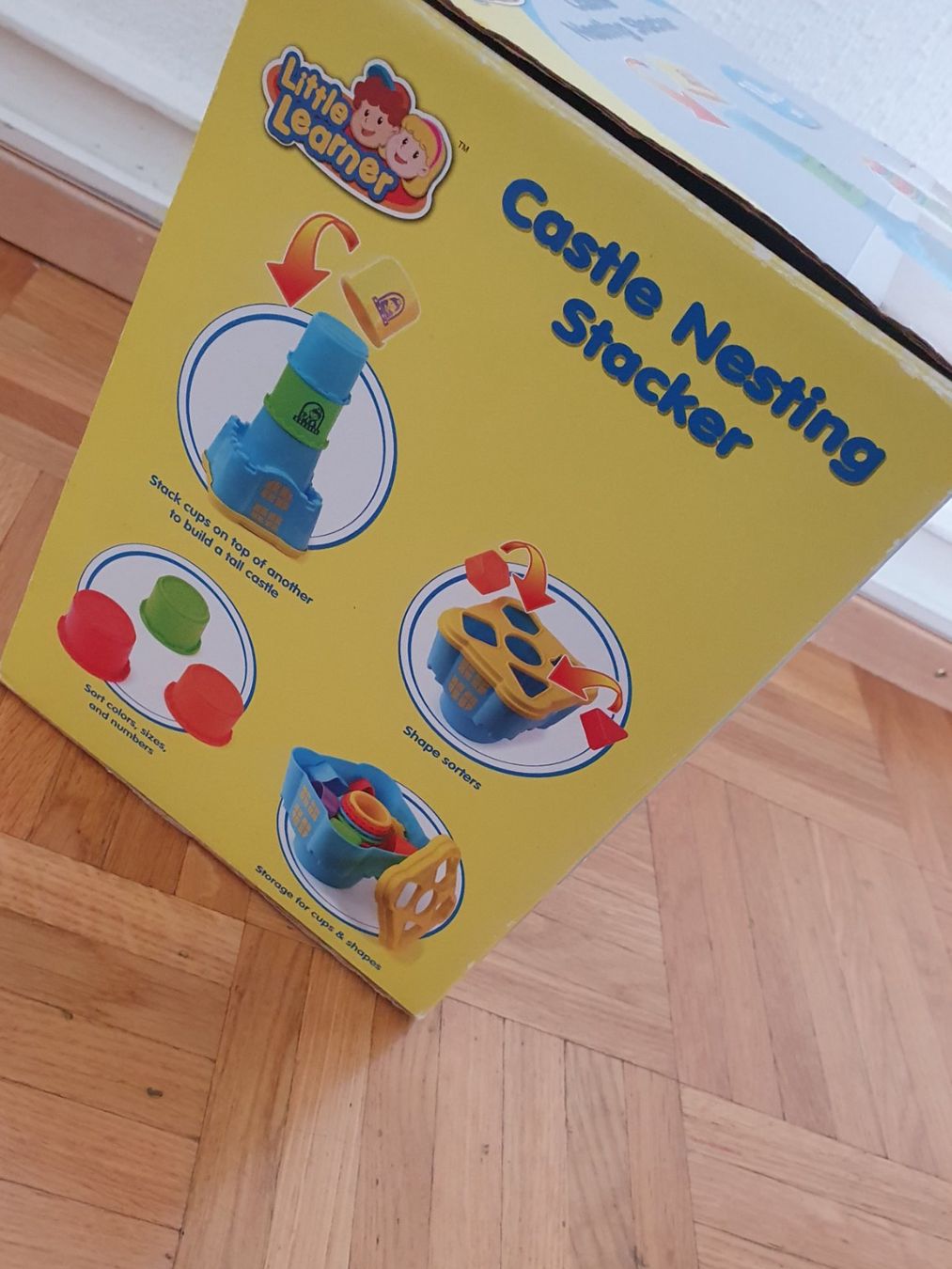 Spiele: Little Learner Castle Nesting Stacker - Jeu d'enfant 18 mois – Gebraucht aus Prilly von RoDyRe 1