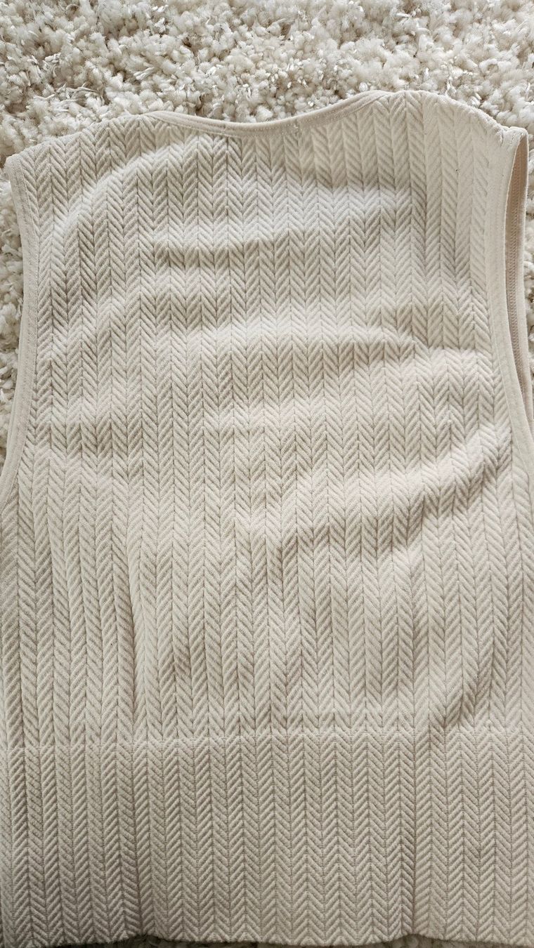 Stradivarius Top: 2er Set Tops mit Herzausschnitt, Gr.S – Usato da Hettlingen venduto da Leaena279 2
