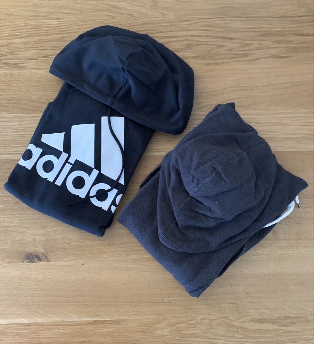 Lotti di vestiti: Grosses Kleiderpaket gr M/L – Usato da Olten venduto da ema_c6lr 8