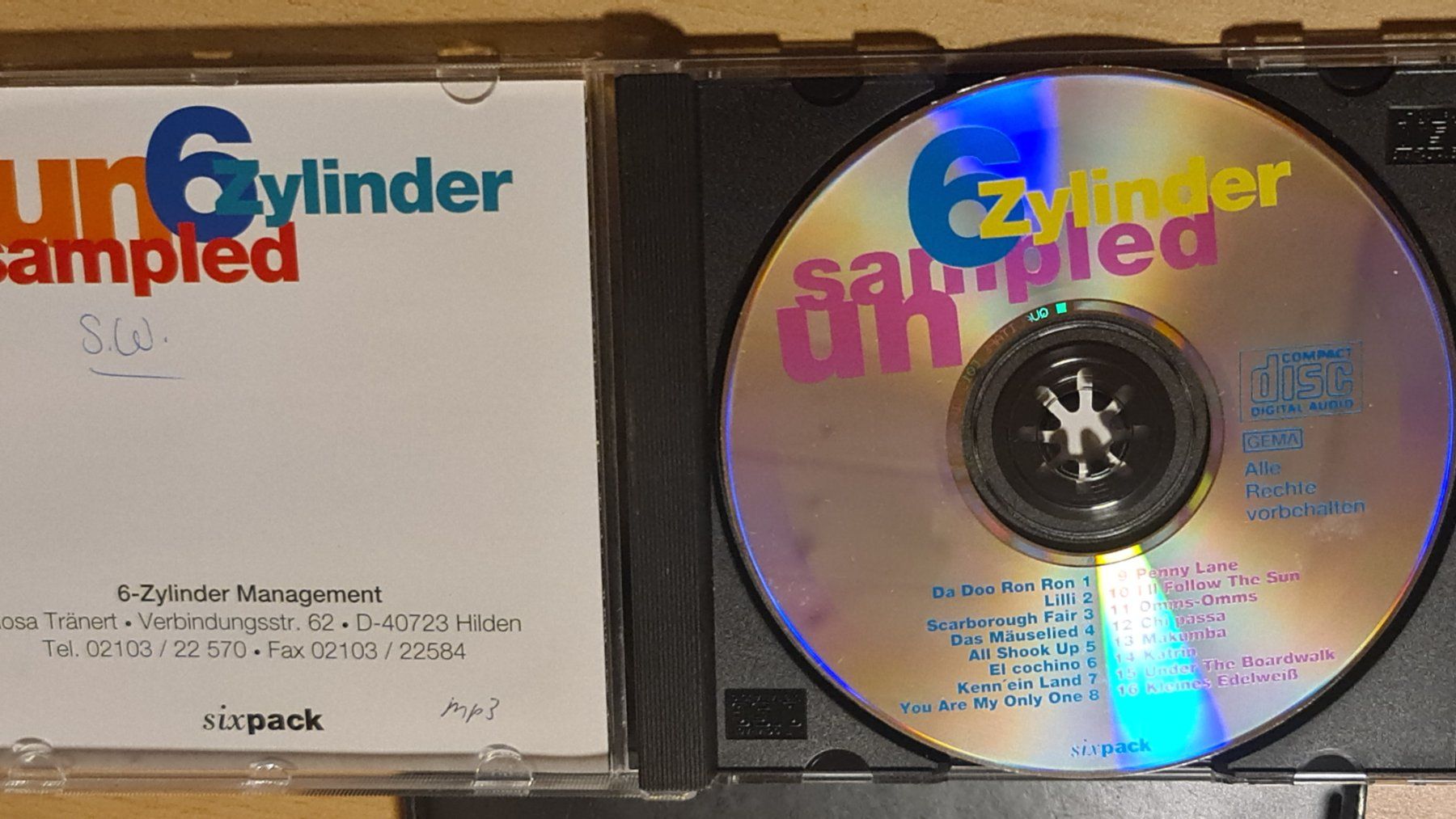 CD: Un6zylinder "sampled" CD Top Zustand – Usato da Dintikon venduto da Vexi 1