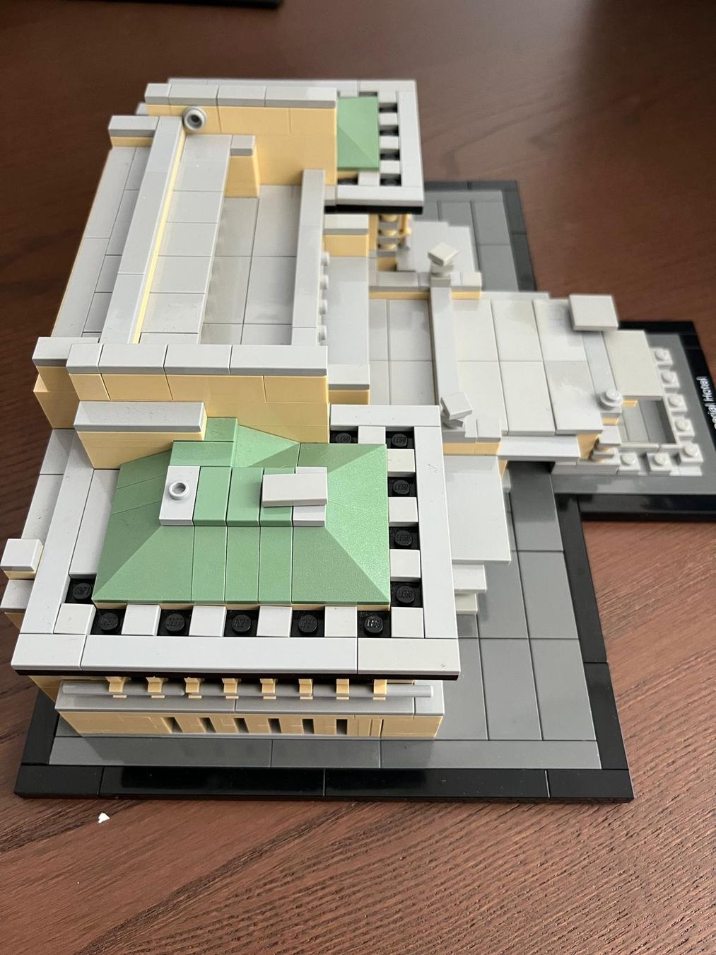 Lego Kit di costruzioni: LEGO Architecture Imperial Hotel – Usato da Attalens venduto da dcl3rc99 1