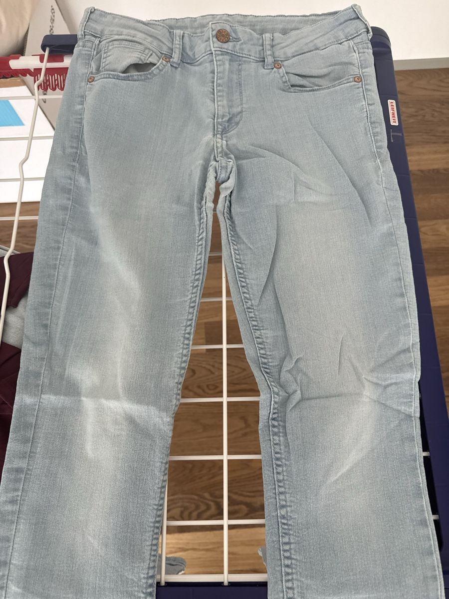H&M Jeans: H&M Hose Grösse 40 – D'occasion à Zürich par bia_6kmj