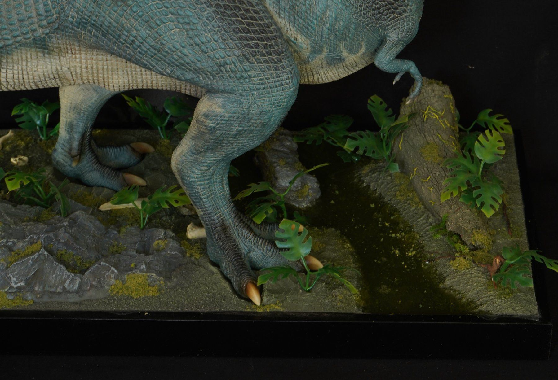 Statuette: V-Rex Vastatosaurus 1:15  King Kong – Usato da Selzach venduto da Ataraxus 4