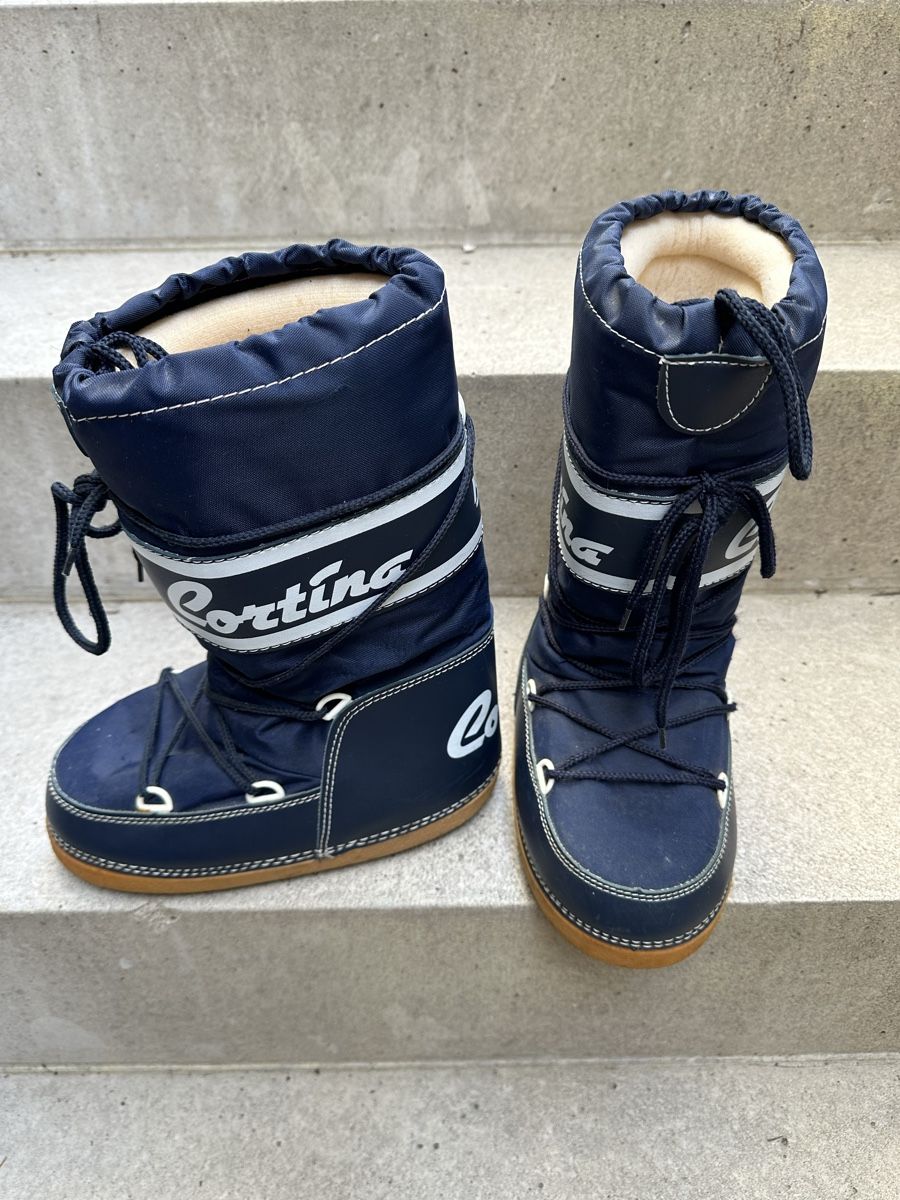 Chaussures femmes: Bottes de neige Cortina bleues, taille 37 – D'occasion à Leytron par TipTop1912