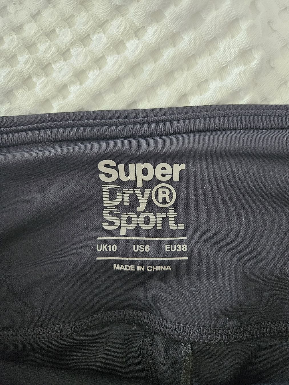 Leggings: Superdry Sporthose schwarz Gr. 38 – Nuovo (secondo la descrizione) da Engelburg venduto da Michelle_Egg 5