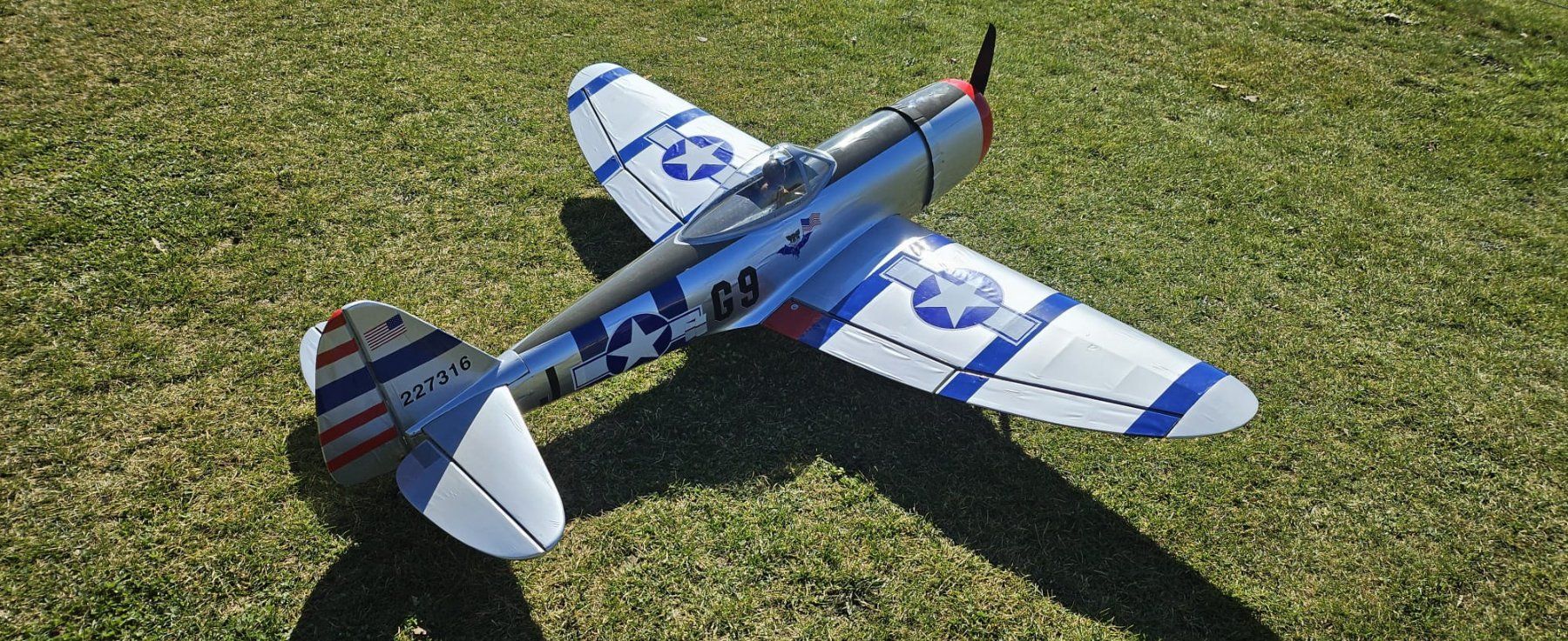 Graupner Modellismo RC: P-47 Thunderbolt – Usato da Lufingen venduto da Eprom 3