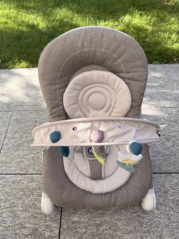 Wippen & Schaukeln: Chicco Hoopla Babywippe – Gebraucht aus Seuzach von ren_h6bf 1