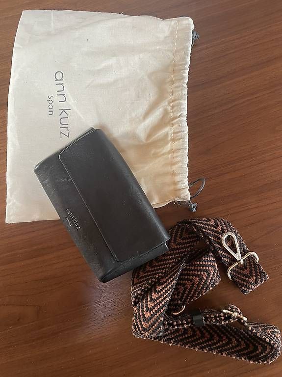 Taschen für Damen: Ann Kurz Handtasche  – Gebraucht aus Speicher von nsw_vcg9