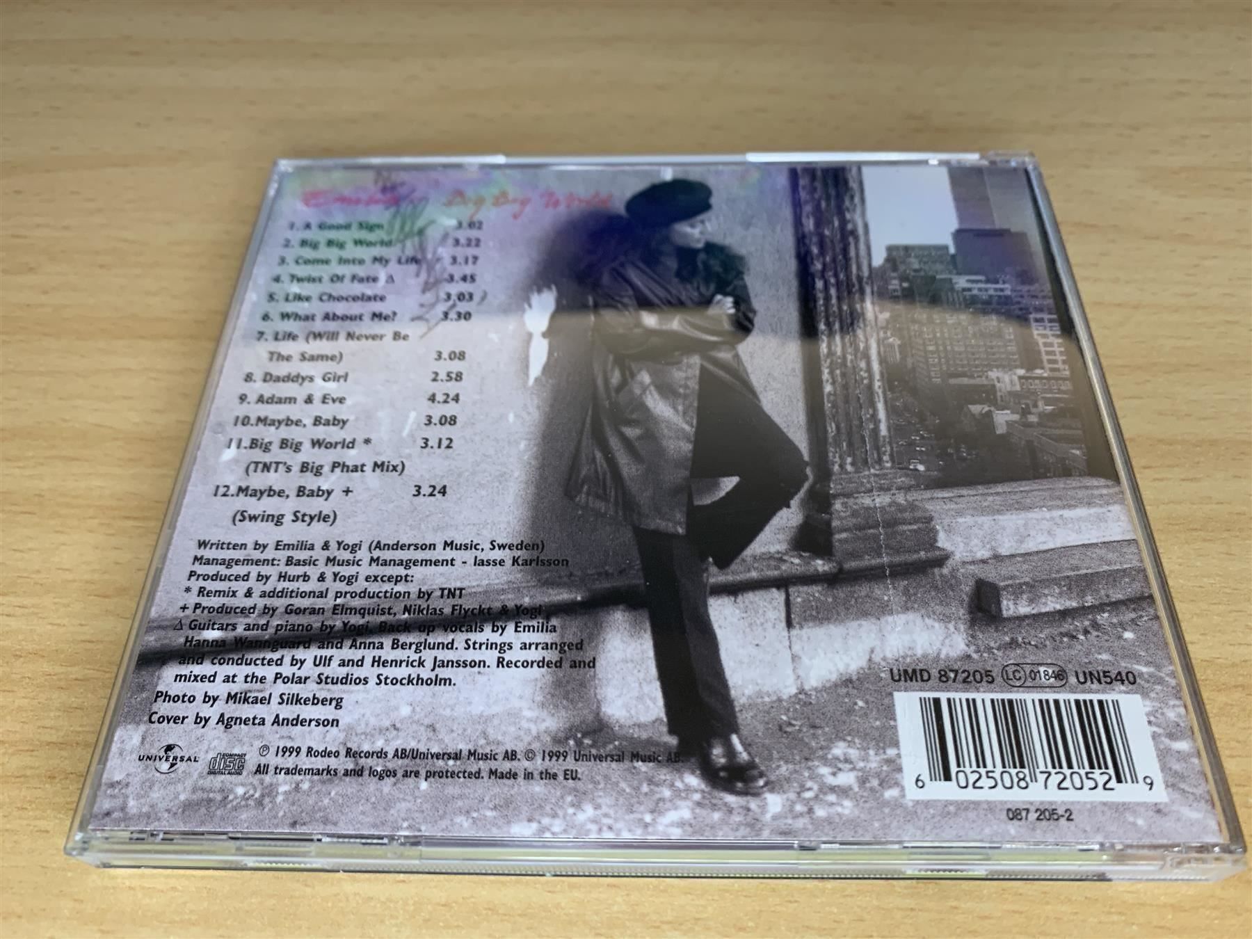 CD: Emilia – Big Big World – Usato da Rikon im Tösstal venduto da Alpenmutz 1