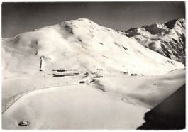 Oberalp Pass mit Skilift Calmut