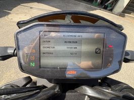 KTM 890 Duke R Akrapovič Auspuff Anlage guter Zustand