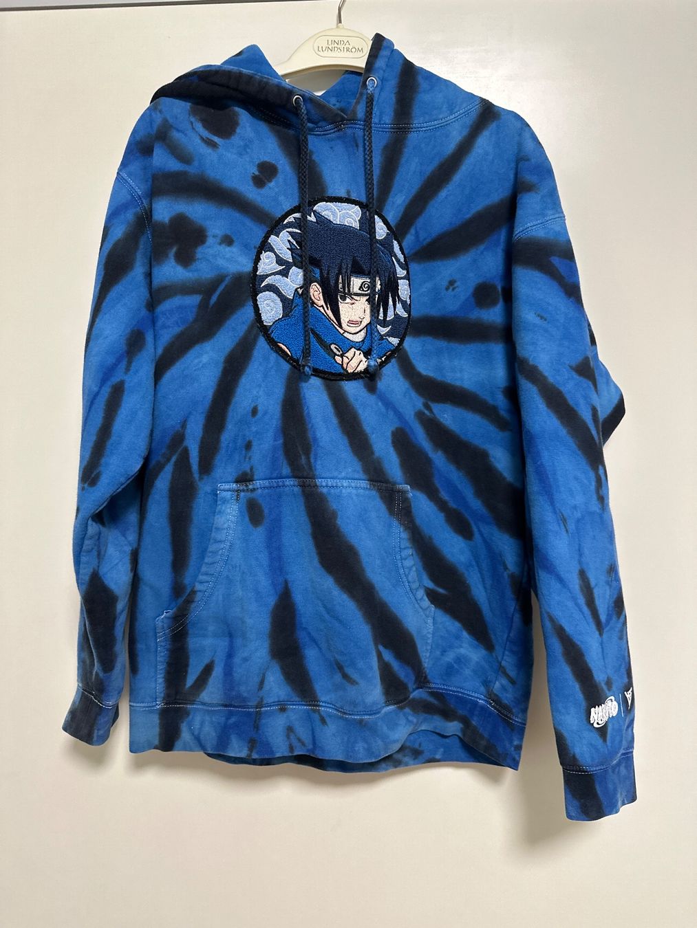 Maglioni & Felpe: Naruto Blaue Kaputzenpullover bei Hypland GrM – Usato da Basel venduto da iulia_haul