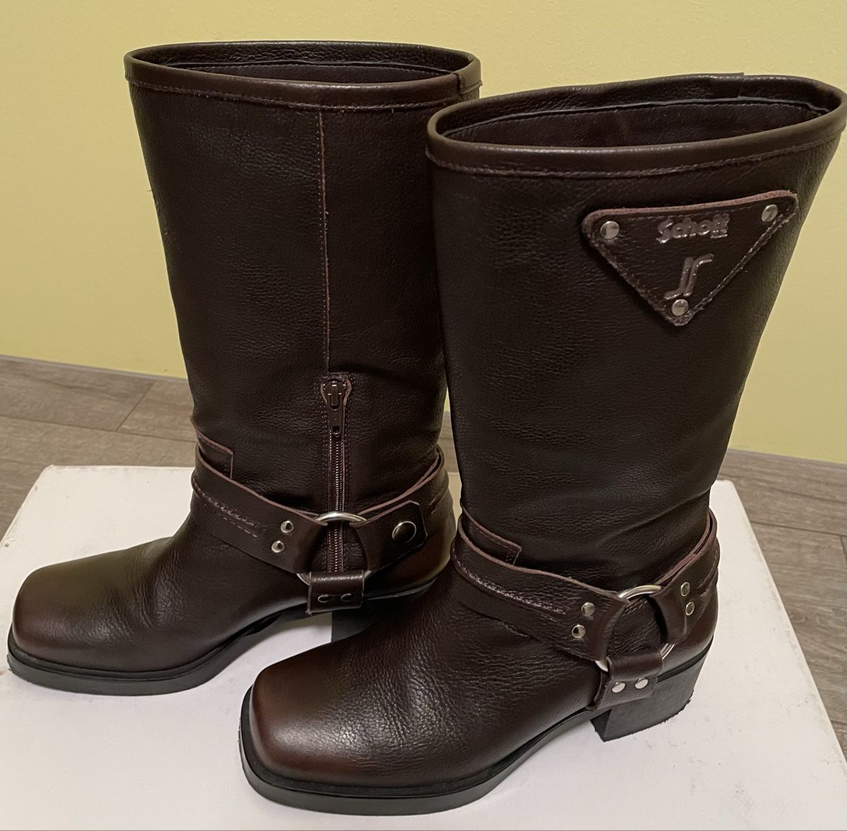 Jonak Damenschuhe: Bottes de la marque Jonak, pointure 37 – Gebraucht aus Vernayaz von Veron1 1