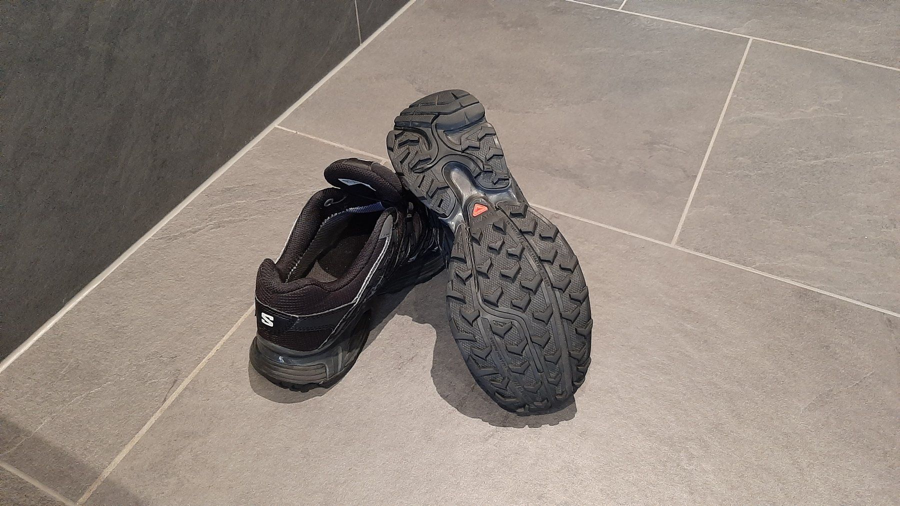 Salomon Scarpe da donna: Salomonschuh – Usato da Lenk im Simmental venduto da tam_267m 1