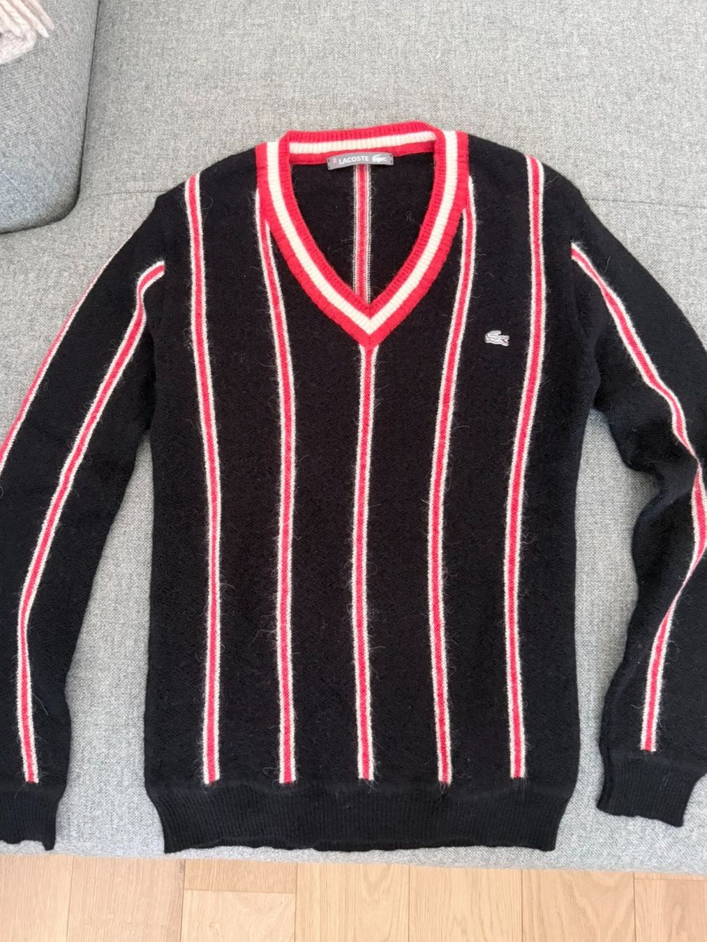 Lacoste Pulls & Sweat-shirts: Pull Lacoste – D'occasion à Bulle par sop_ct6x