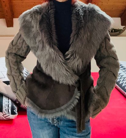 Jacke Strick  mit Fell und Kapuze