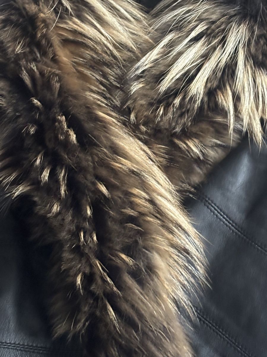 Giacche: Lederjacke gr.M/L echte leder mit Pelz – Usato da Zug venduto da Biki72 1