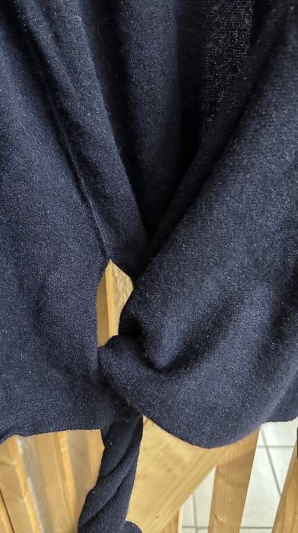 Pulls & Sweat-shirts: H&M | Pullover | 100% Kaschmir | Grösse S – D'occasion à ZÜRICH par Schnauk 1