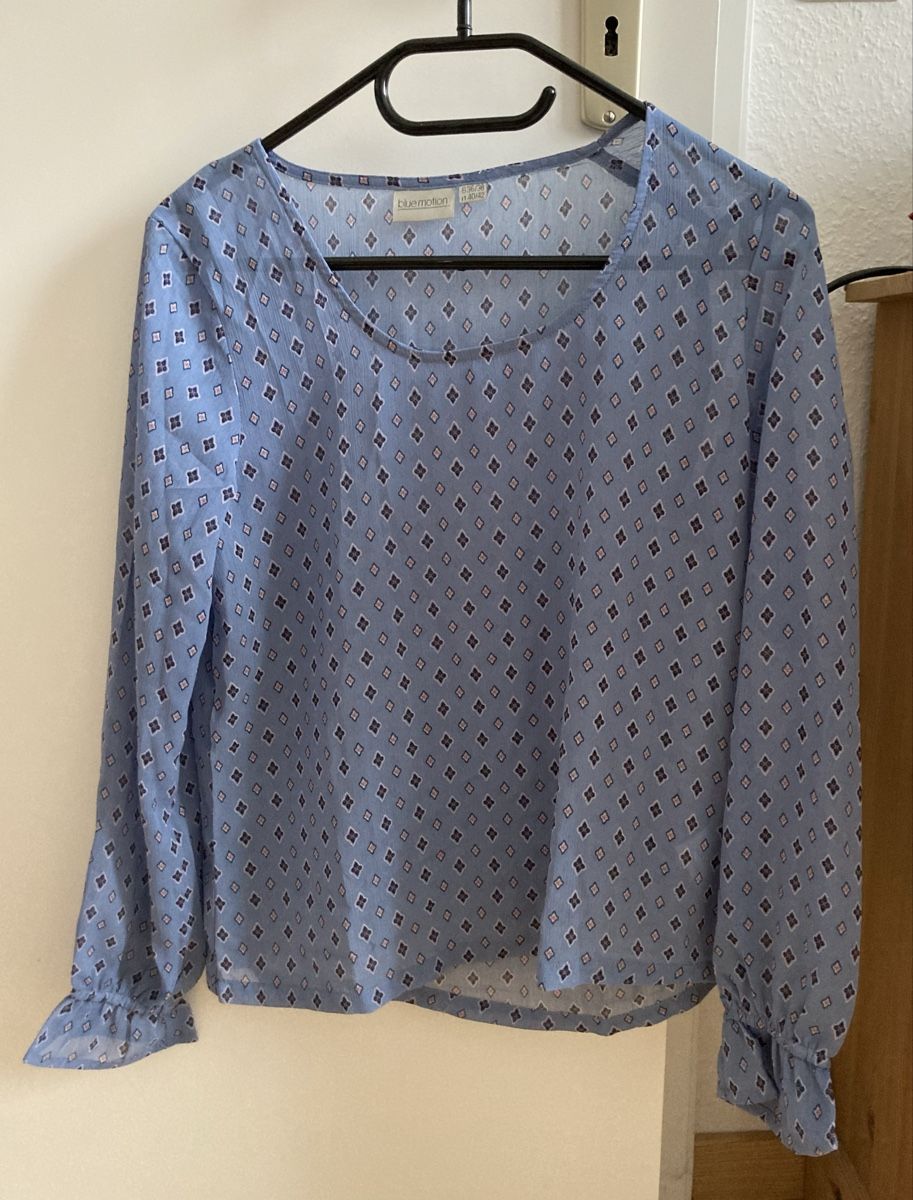 Camicette: Leichte Bluse mit Muster Gr. 36/38 – Nuovo (secondo la descrizione) da Allschwil venduto da Robot3