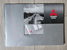 Mitsubishi Serviceheft/Wartungsheft - Neuwertig!  SCH9G08E1