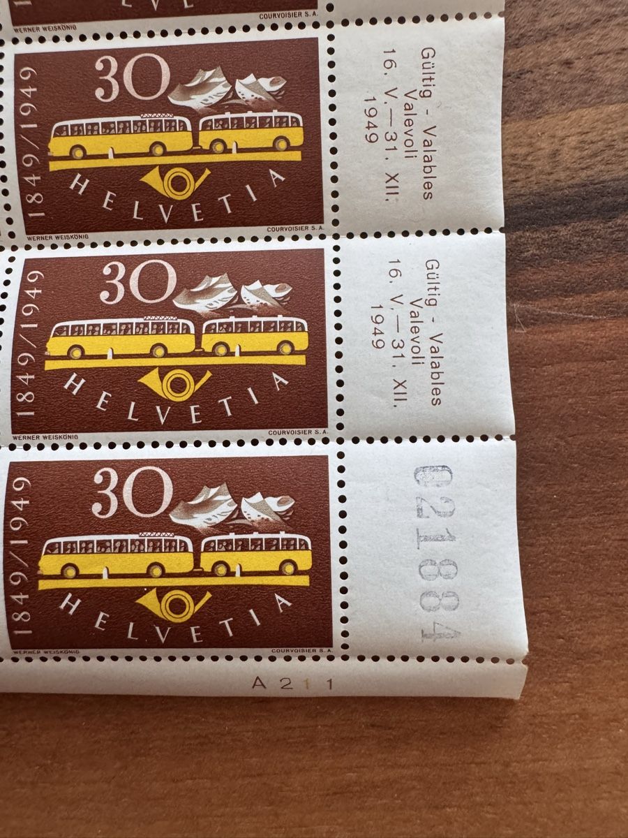 Tous les timbres: Briefmarkenbogen 100 Jahre eigene Post – D'occasion à Solothurn par Alex702 4