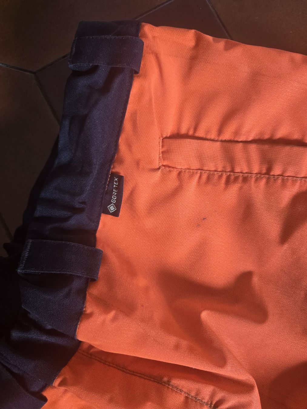 Kleiderpakete: Goretex arbeitkleidung – Gebraucht aus Iragna von ju_1605 1