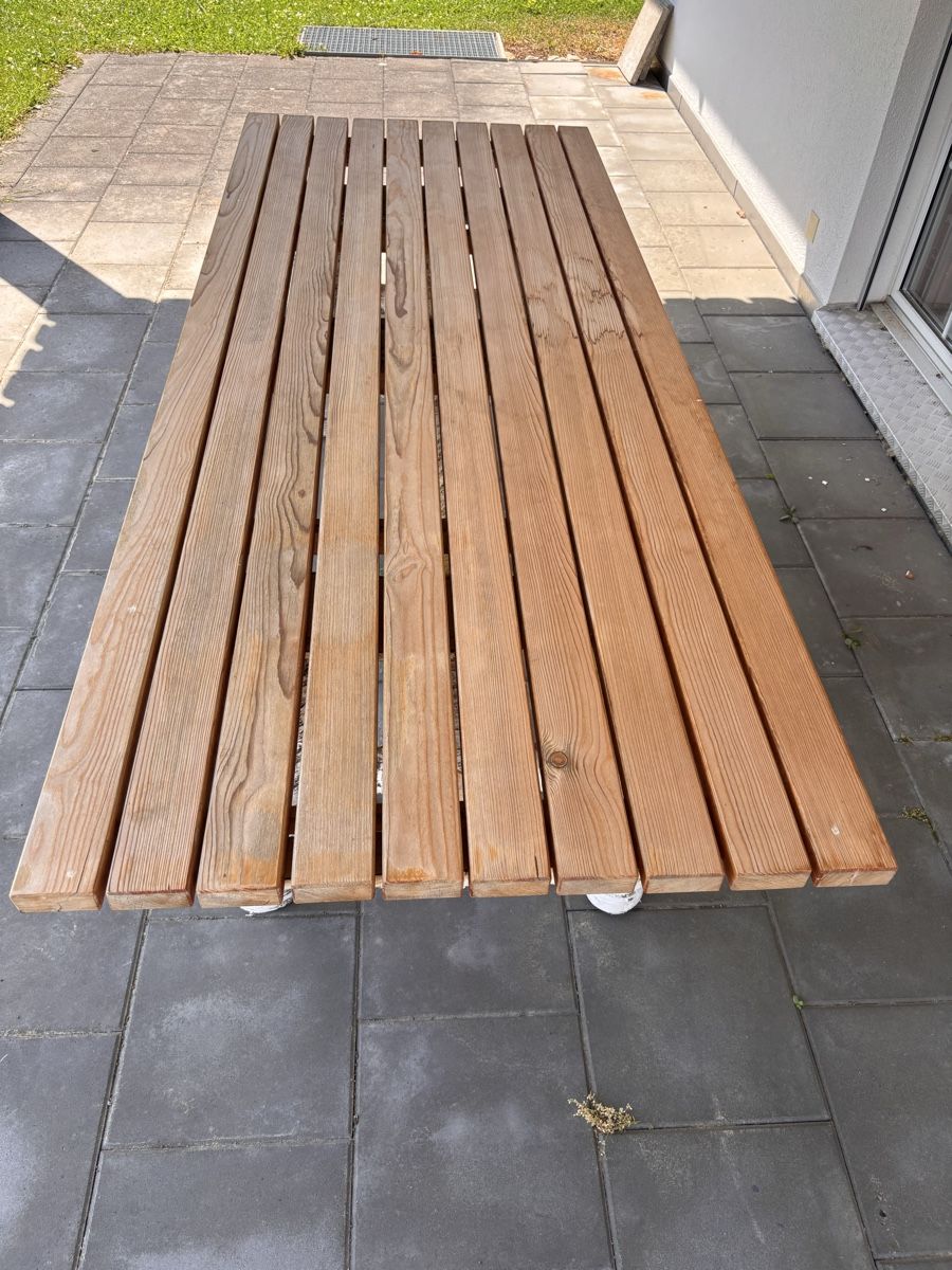 Tavoli: Gartentisch, selbst geschreinert, 245cm x 97cm – Usato da Rothenthurm venduto da Bianca123456