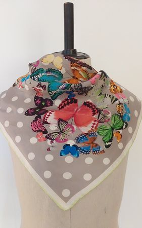 Seidenfoulard quadratisch Codello Motiv Schmetterlinge 