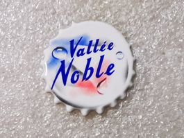 Ansteckpin 62: Vallee Noble
