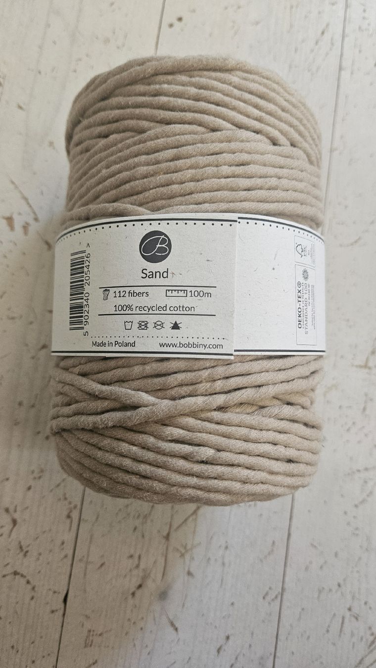 Lana: Bobbiny Makramee Schnur Sand 5mm 100m neu – Nuovo e nell'imballaggio originale da Zürich venduto da tri_r96f 1