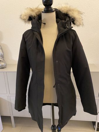 Canada Goose Daunenjacke Damen Kaufen auf Ricardo