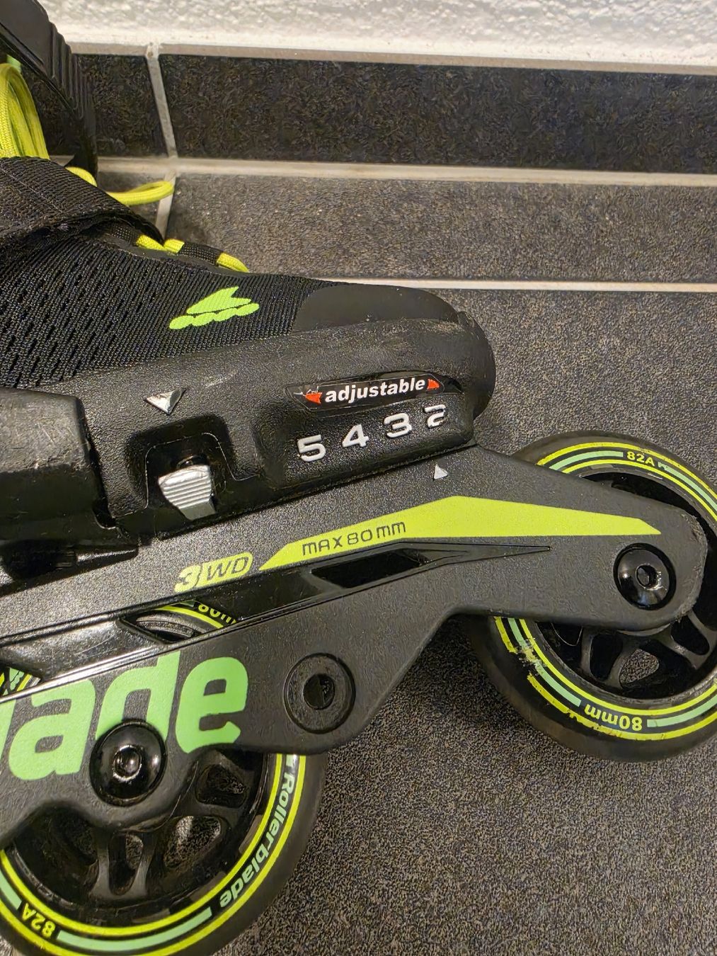 Pattini in linea & Pattini a rotelle: Inline Skates Gr. 33 - 36.5 Schwarz/Grün – Usato da Oberburg venduto da ree81 3