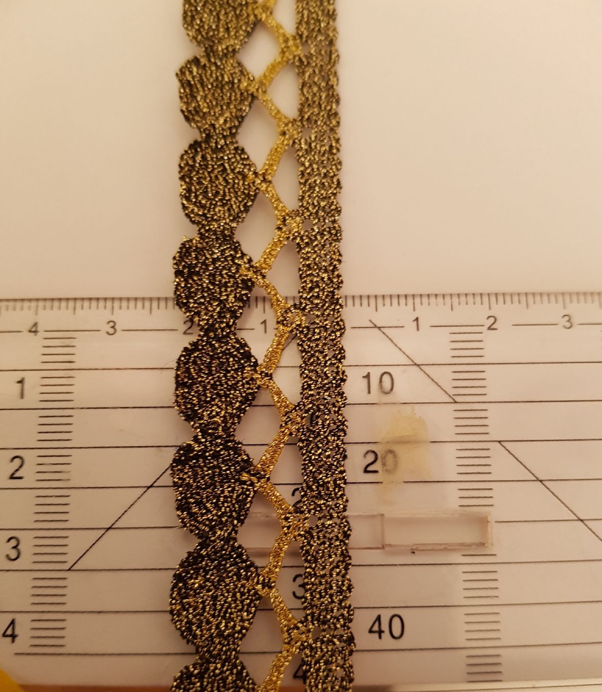 Nastri decorativi: Glitzer Spitzenborte Brokat Gold/ Dekoband – Nuovo (secondo la descrizione) da Thayngen venduto da neggel 3