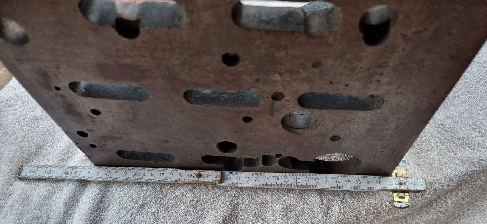 Tutti gli attrezzi: Winkelaufspanntisch Gussteil schwer, gebraucht! – Usato da Zuzgen venduto da ricard11 3