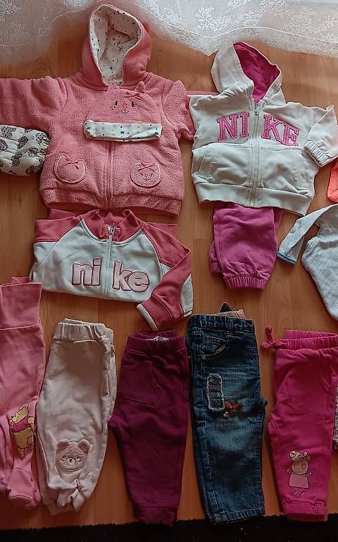 Lotti & Set di vestiti: 33 tlg.Babykleider-Set gr.68 – Usato da Staufen venduto da mar_wf6r 2