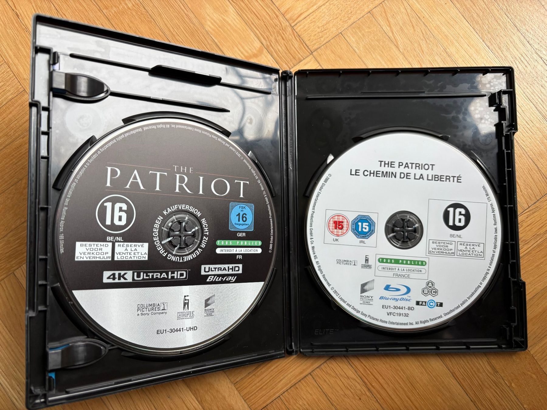 Tutti i DVDs: The Patriot - 4K UHD + Blu-ray – Nuovo (secondo la descrizione) da Zürich venduto da Malcom 1